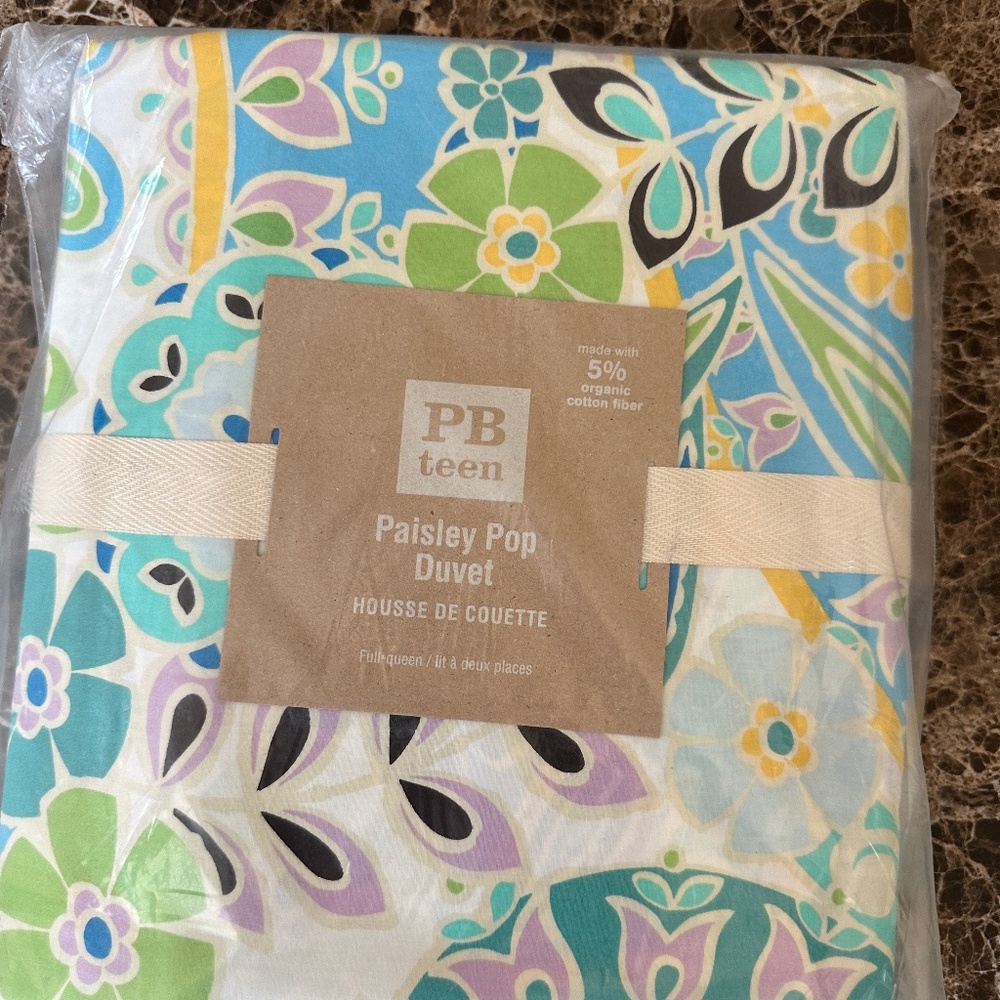 Pottery Barn Kids/Teen Paisley Pop Floral duvet cover Queen/full NEW